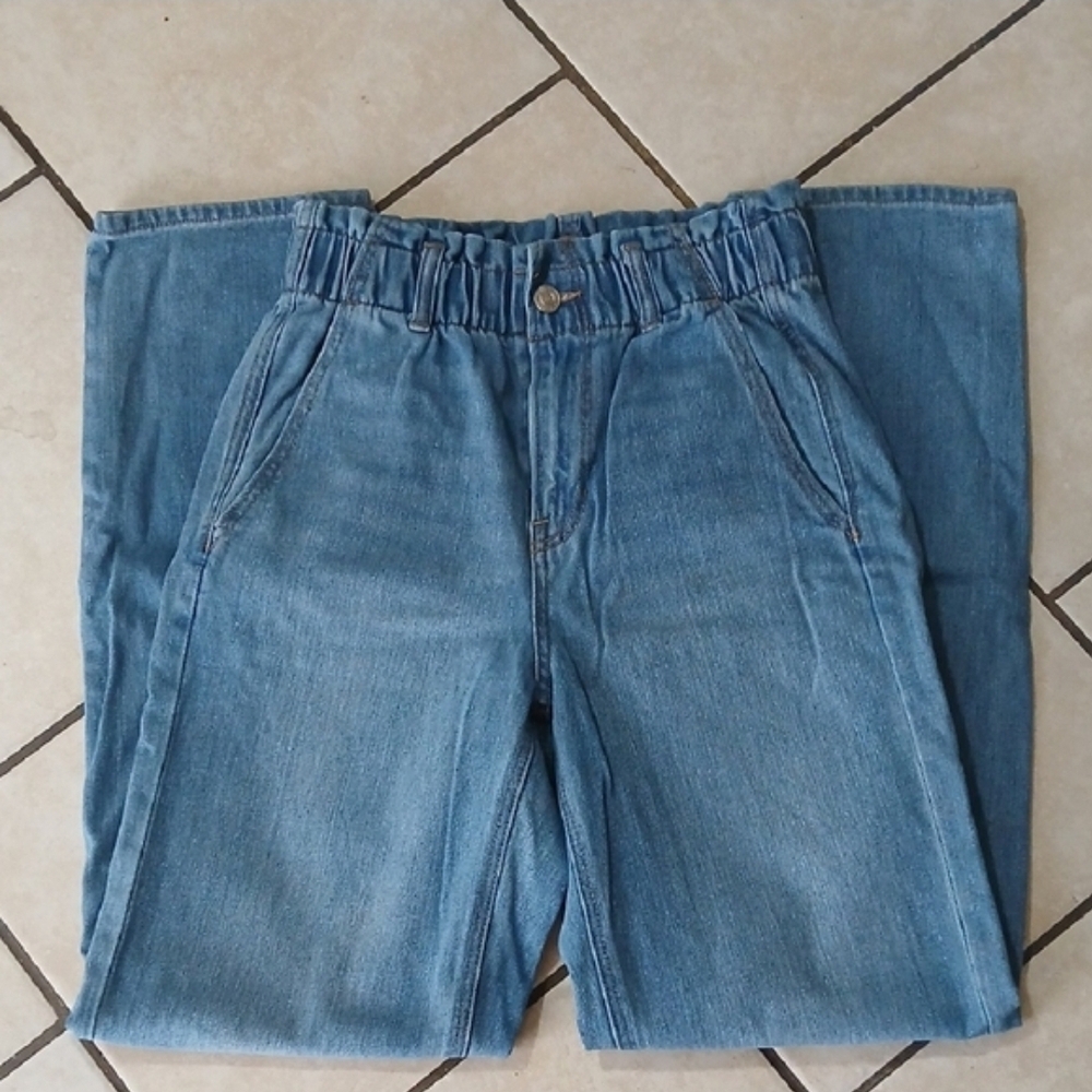 AMERICAN EAGLE Womens Size 2  High Waisted Straight Leg Denim Jeans